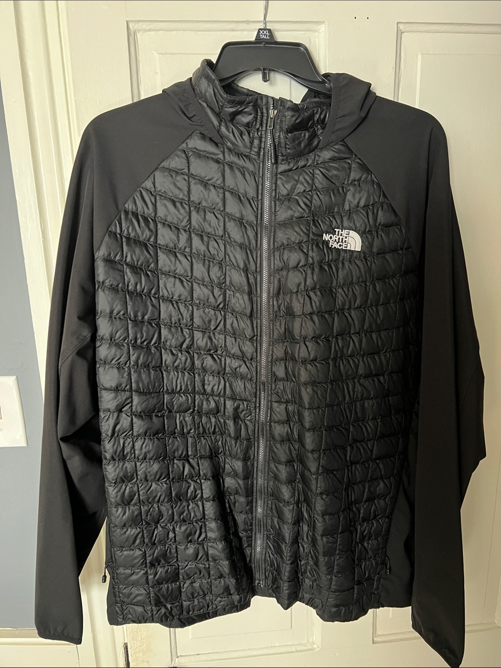 The North Face Men's Black Quilted Hooded Puffer Jacket XXL
